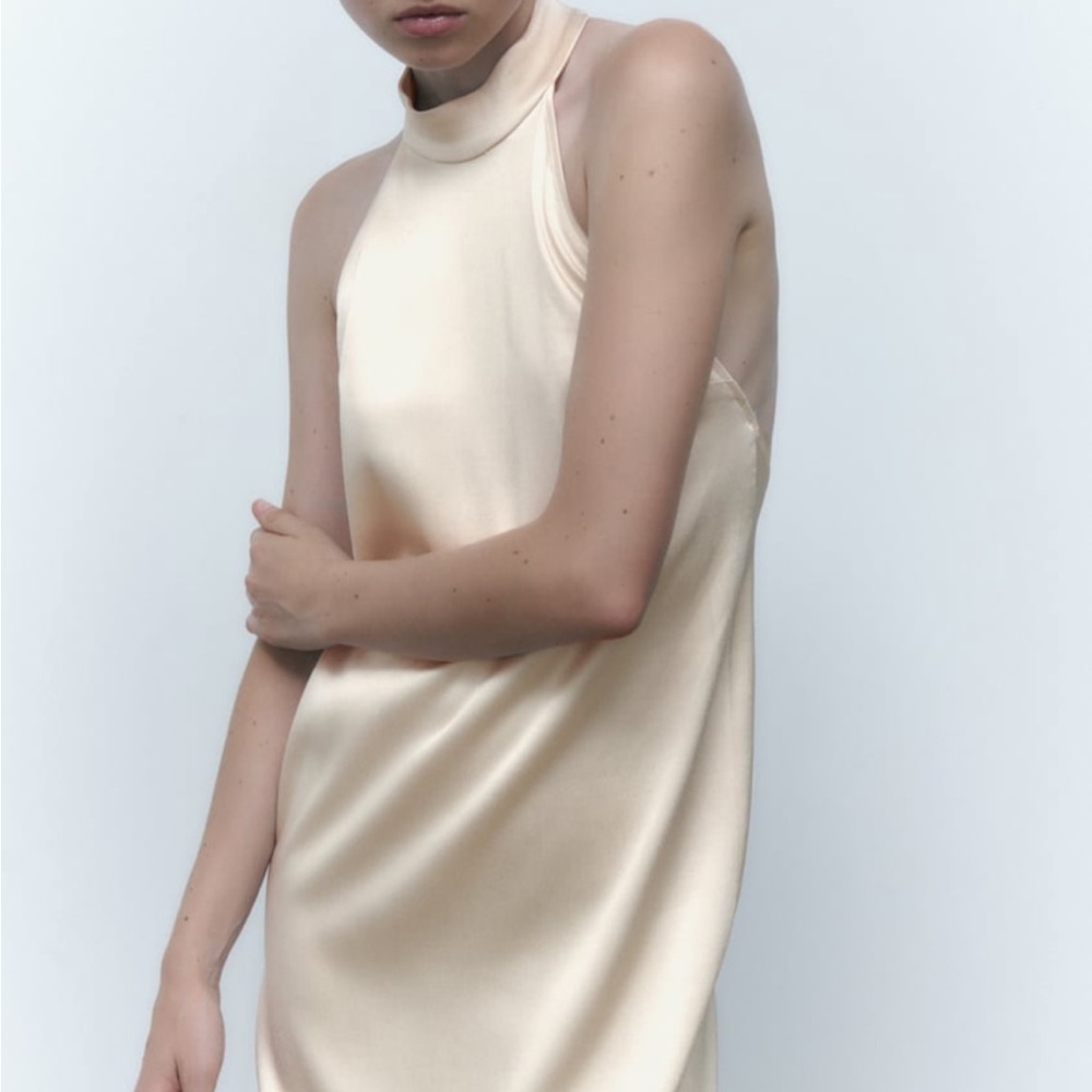NWT Zara Satin effect halter dress - Picture 3 of 10